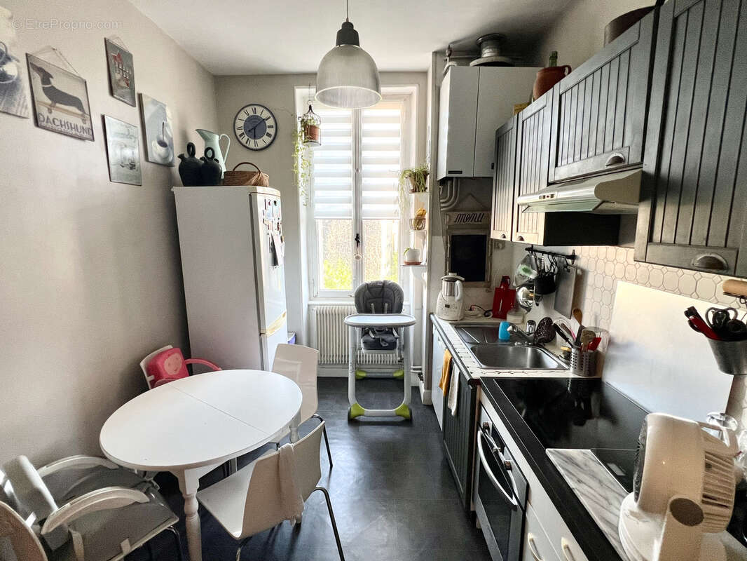 Appartement de caractère T4 97,05 m2 avec balcon - photo 4