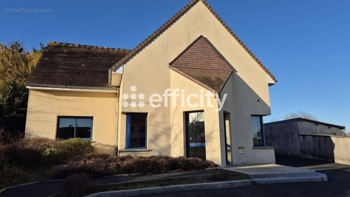 Maison à SAINT-FROMOND