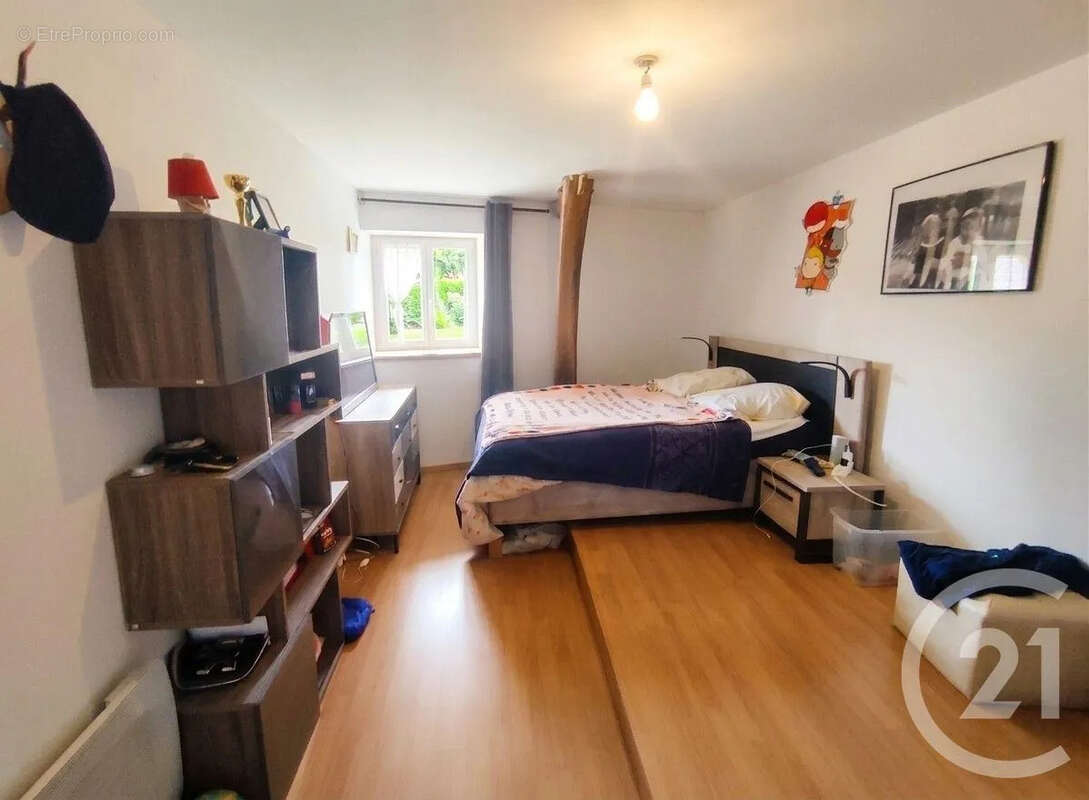 Maison à DONZY