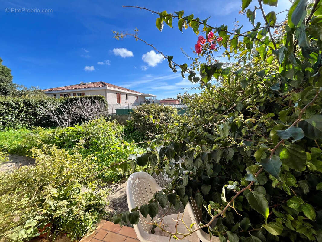 Maison à HYERES