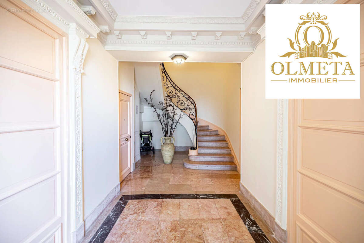 Appartement à ROQUEBRUNE-CAP-MARTIN