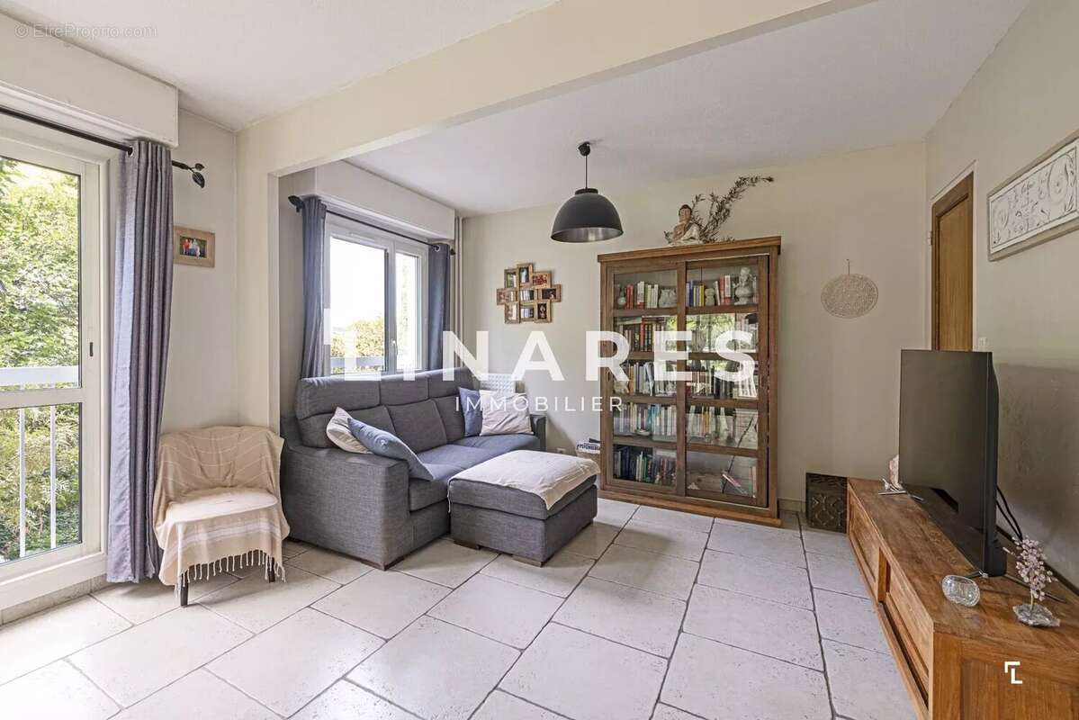 Appartement à MARSEILLE-10E
