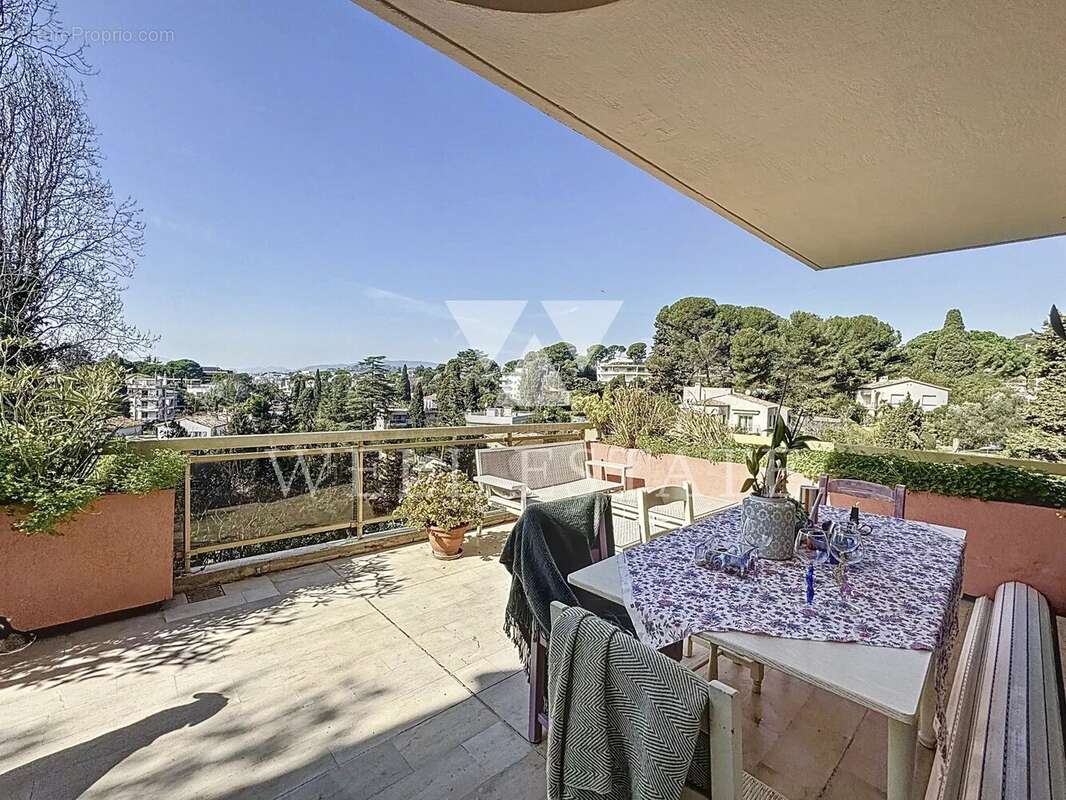 Appartement à CANNES
