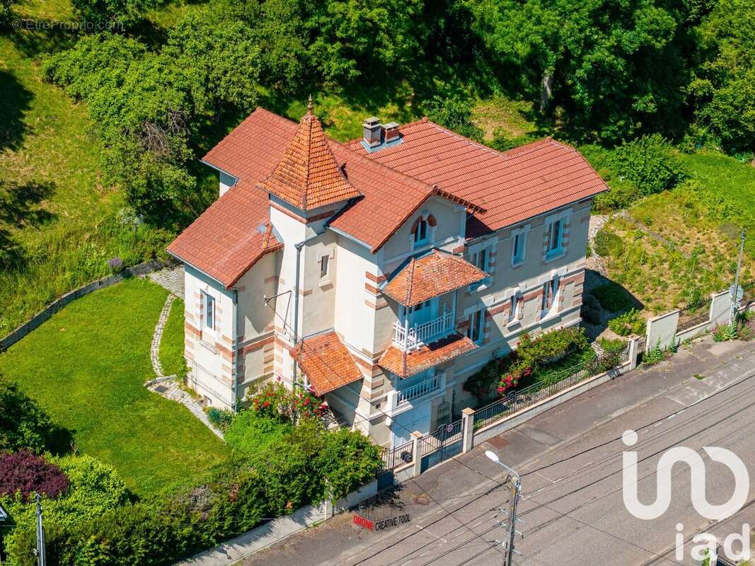 Photo 2 - Maison à THIAUCOURT-REGNIEVILLE