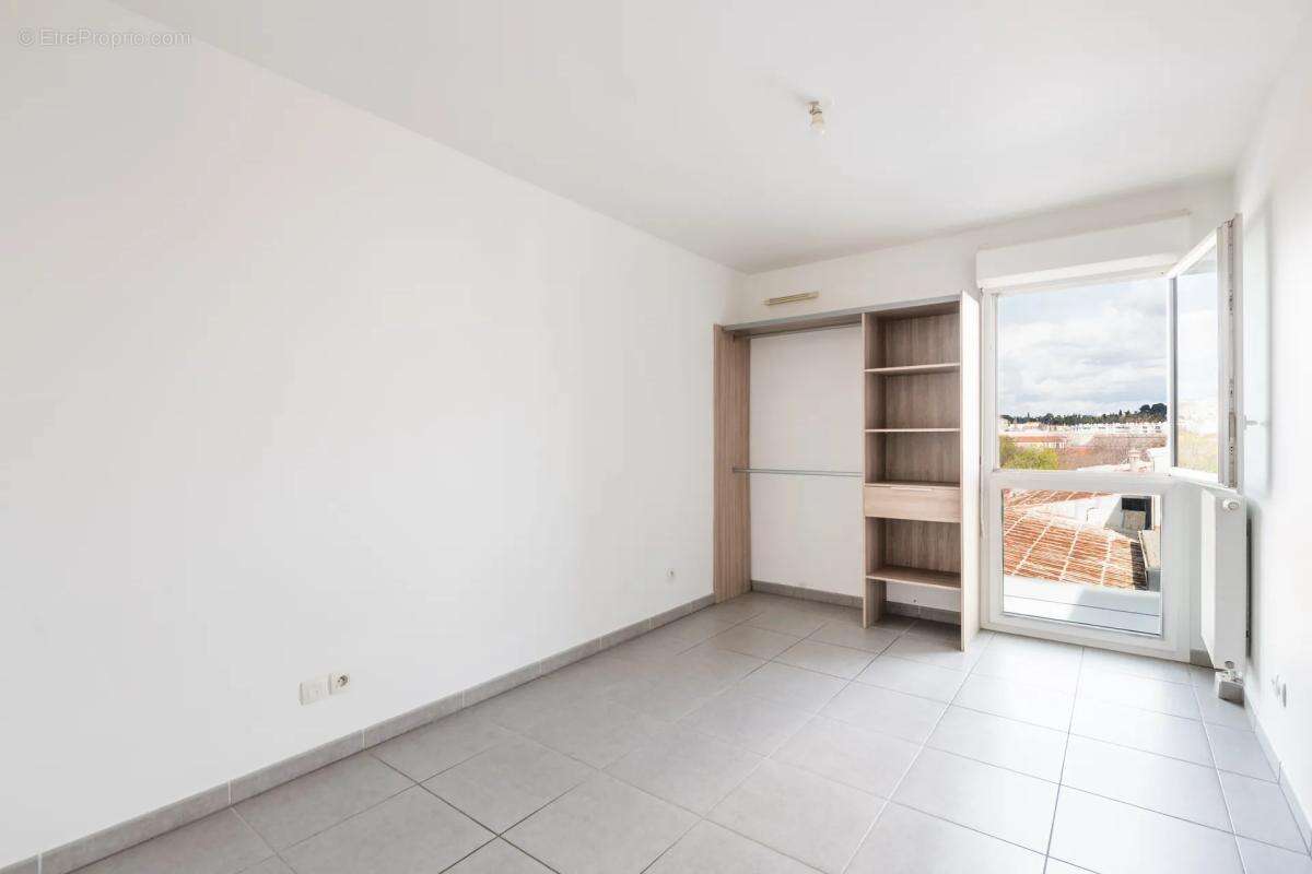 Appartement à MARSEILLE-10E