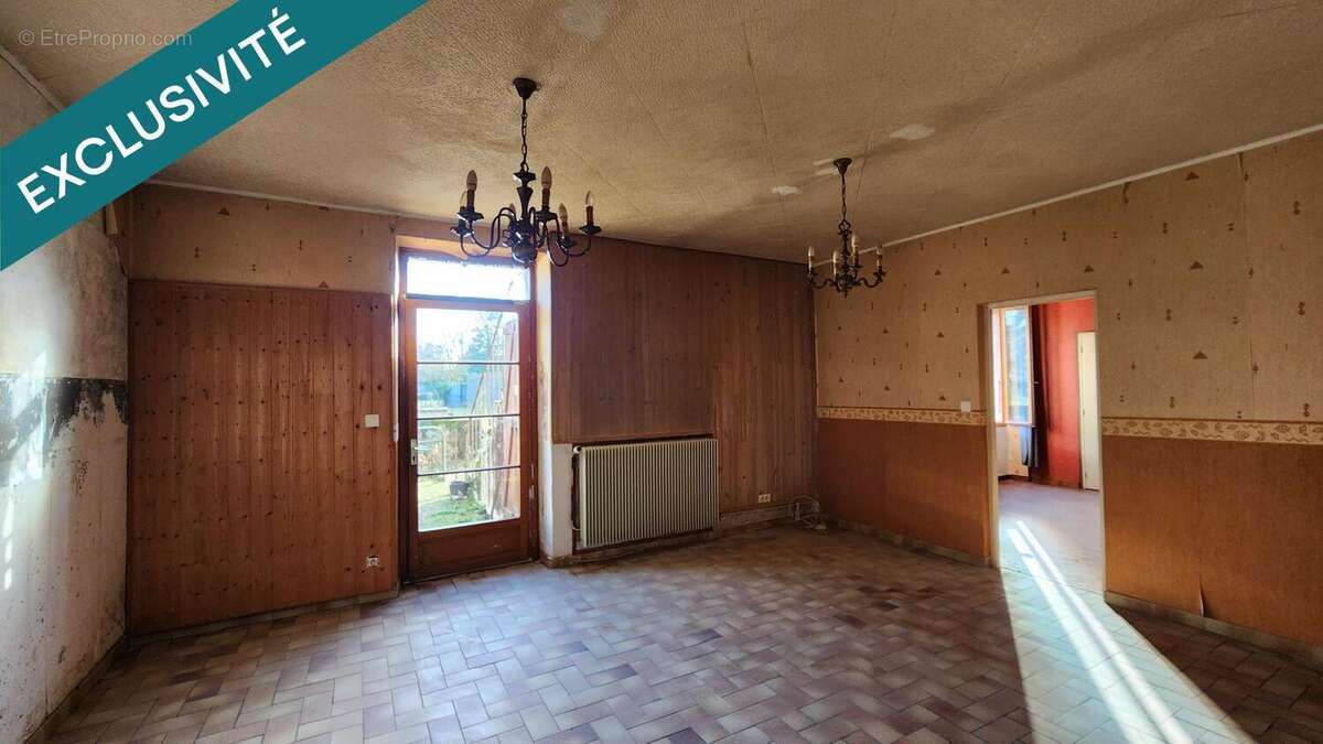 Photo 4 - Appartement à TOULON-SUR-ARROUX