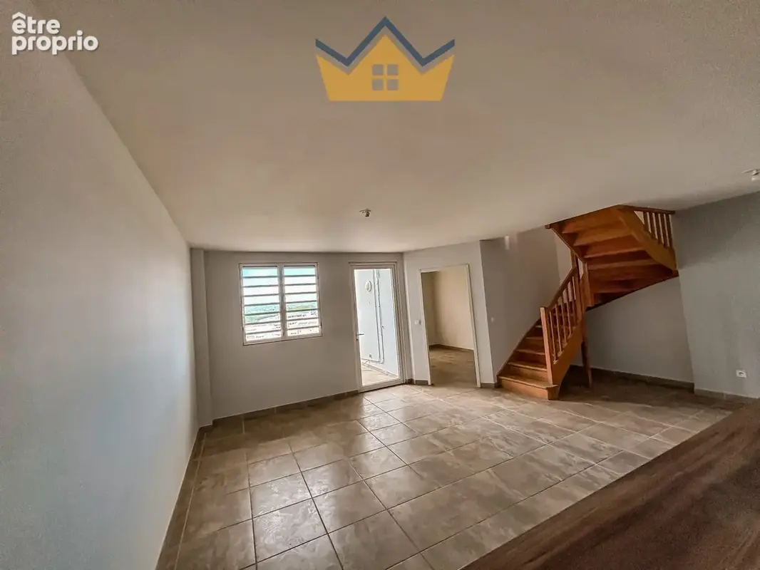 Appartement 5 pièces 111 m² à vendre à Fort-De-France (97200) - photo 5