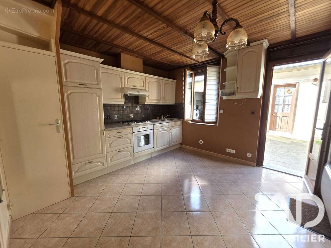 Maison 56 m² à Le Treport  - photo 4