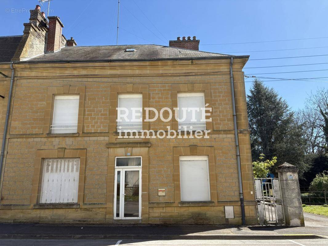 Maison à VOUZIERS