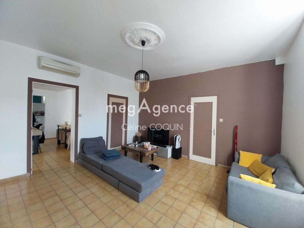 Appartement à JONZAC