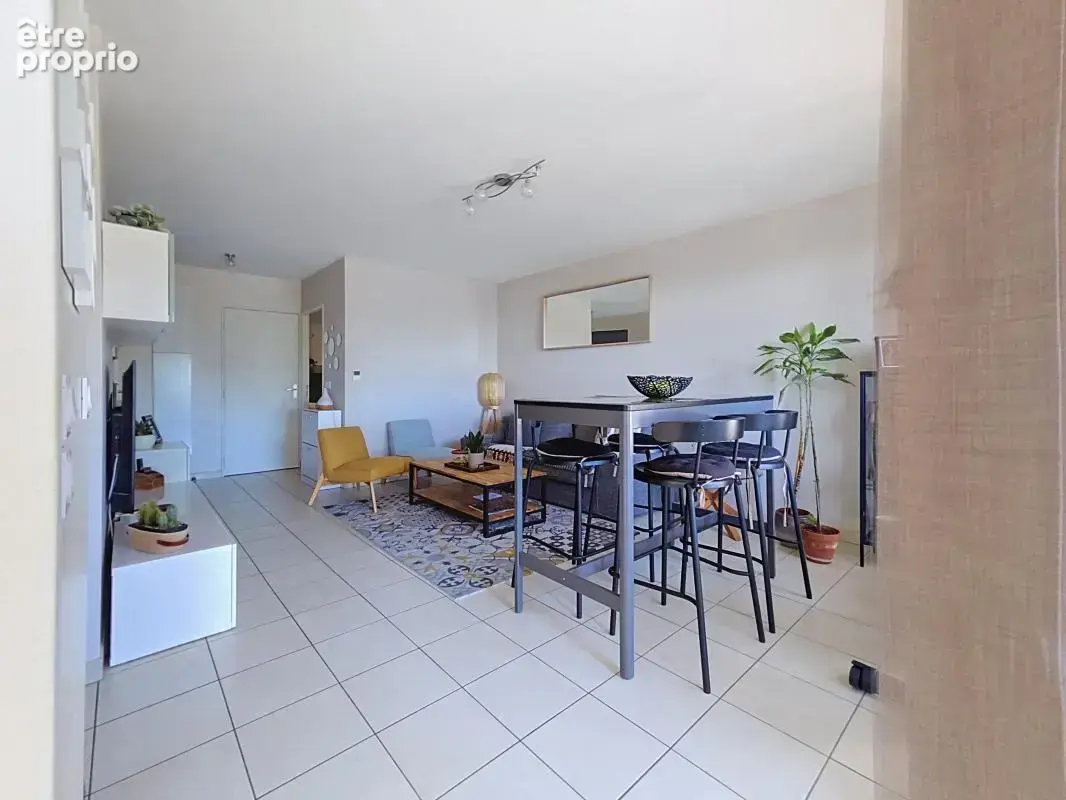 Appartement 4 pièces 78 m² à vendre à Villeurbanne (69100) - photo 4