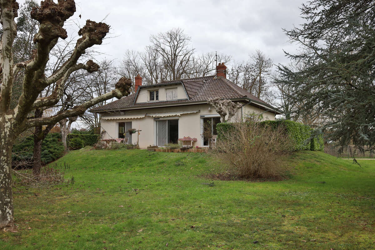 Maison à MOIDIEU-DETOURBE