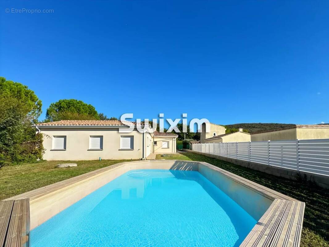 Maison à MONTELIMAR