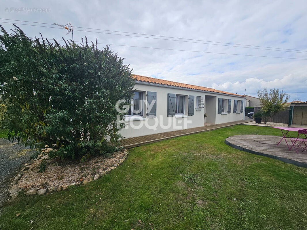 Maison à FONTENAY-LE-COMTE