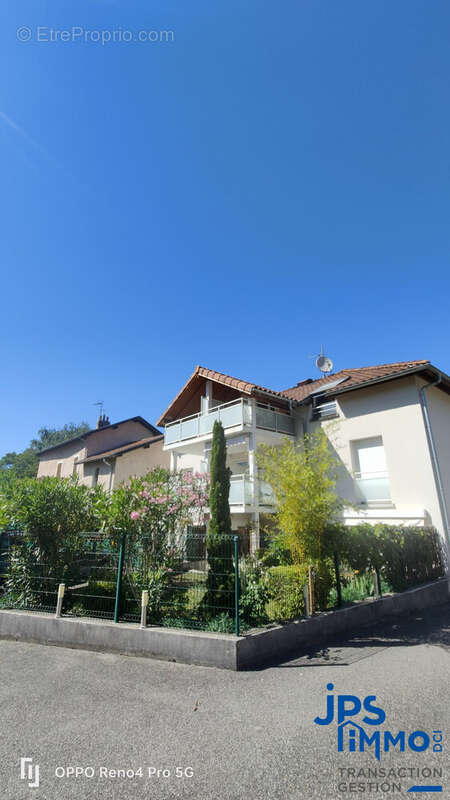 Appartement 80 m² à Eybens  - photo 2