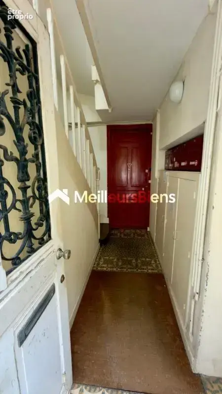 Laval – Secteur gare – Appartement de charme d’environ 80 m² avec 2 chambres et cave - photo 13