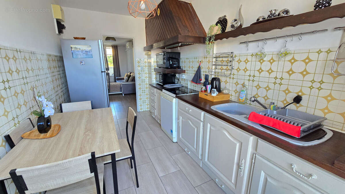 Appartement à PORT-DE-BOUC