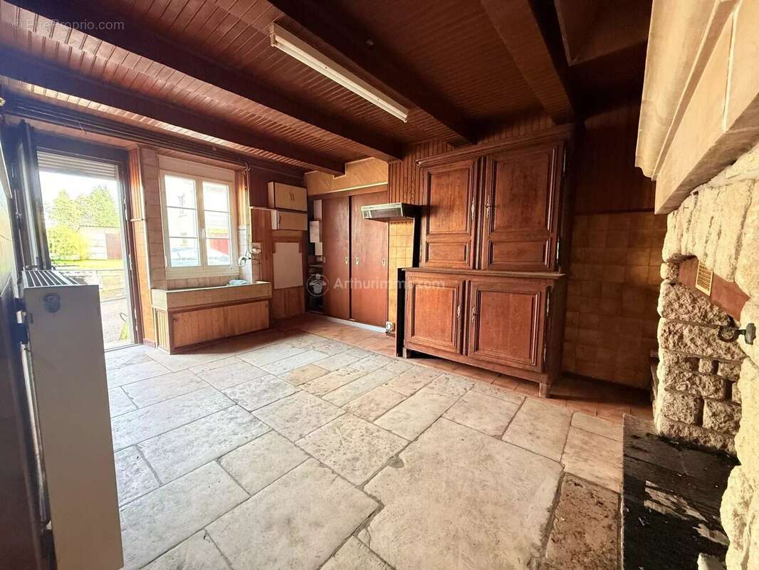 Maison à CLINCHAMP