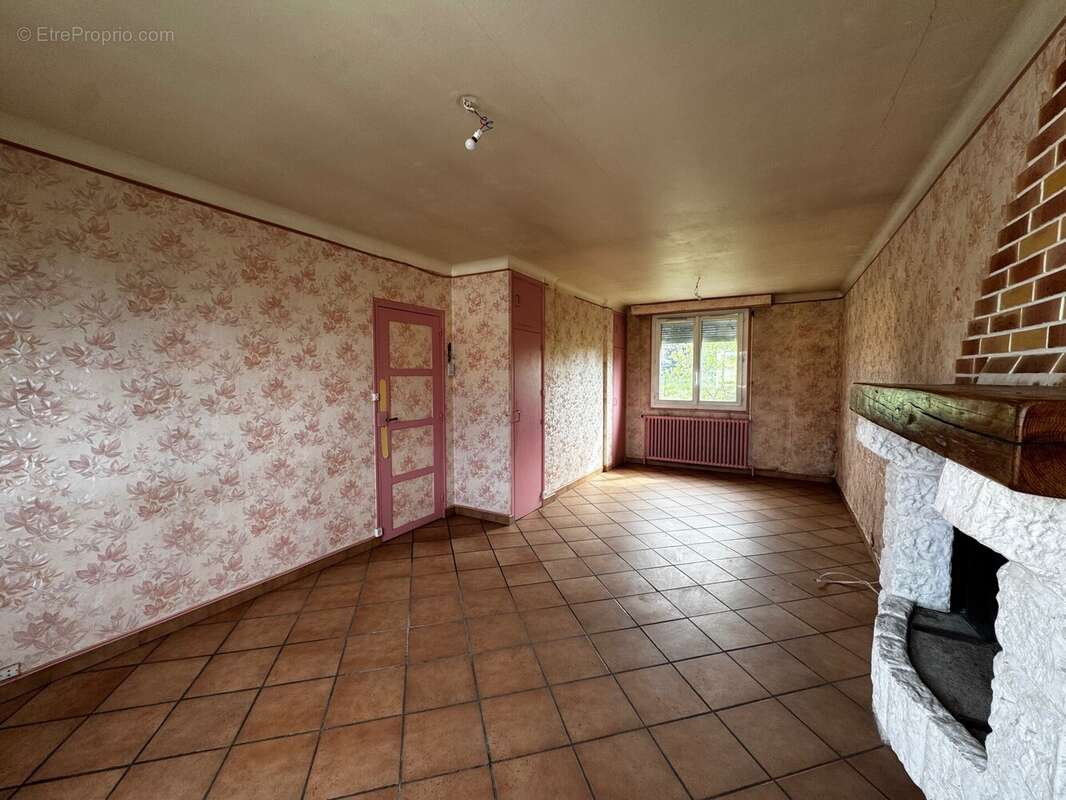 Maison à CHAMPAGNE-SUR-SEINE