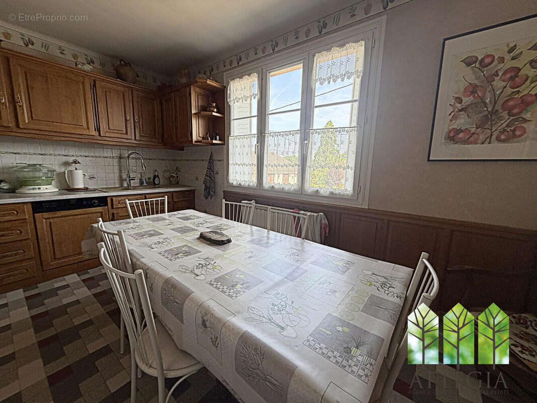 Maison 128 m² à Bonnat  - photo 6