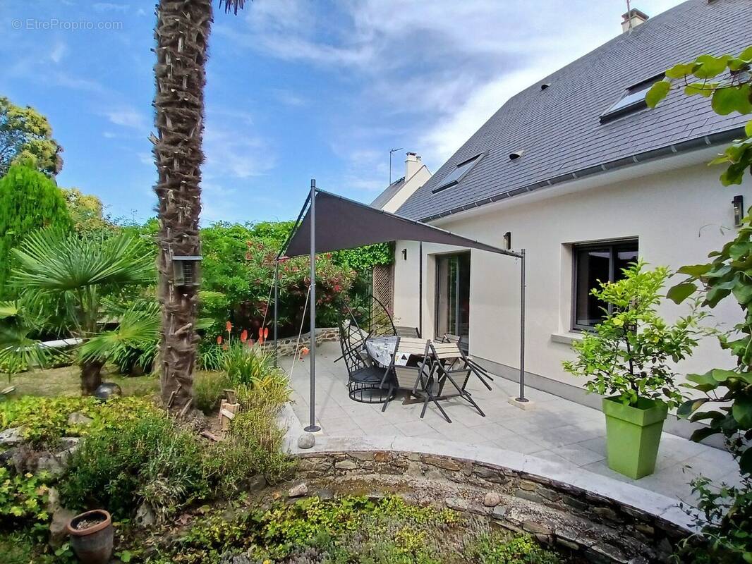 Maison à LAVAL
