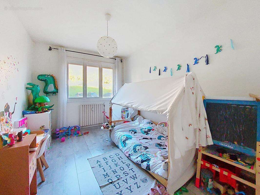 Appartement à IRIGNY