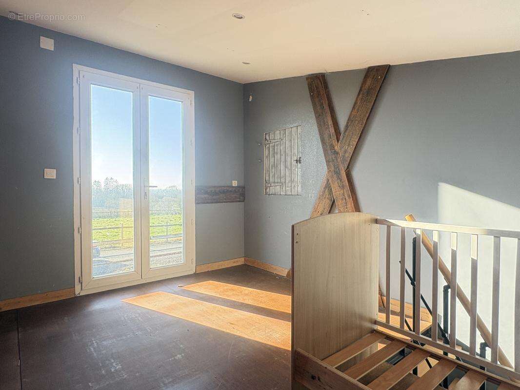 Maison à PONT-HEBERT