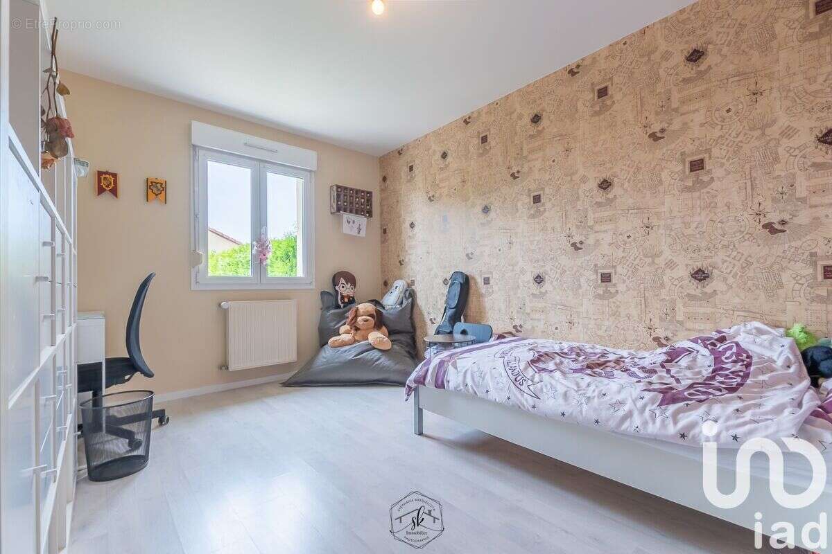 Maison 165 m² à Tellancourt  - photo 9