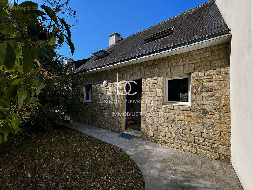 EXCLUSIVITÉ SARZEAU - Maison de 73 m² avec jardinet, proche du Golfe du Morbihan - photo 2