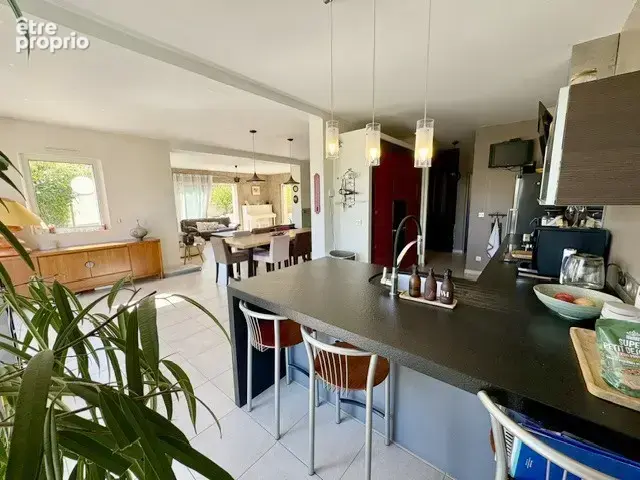 Maison 8 pièces 225 m² à vendre à Villennes-Sur-Seine (78670) - photo 5