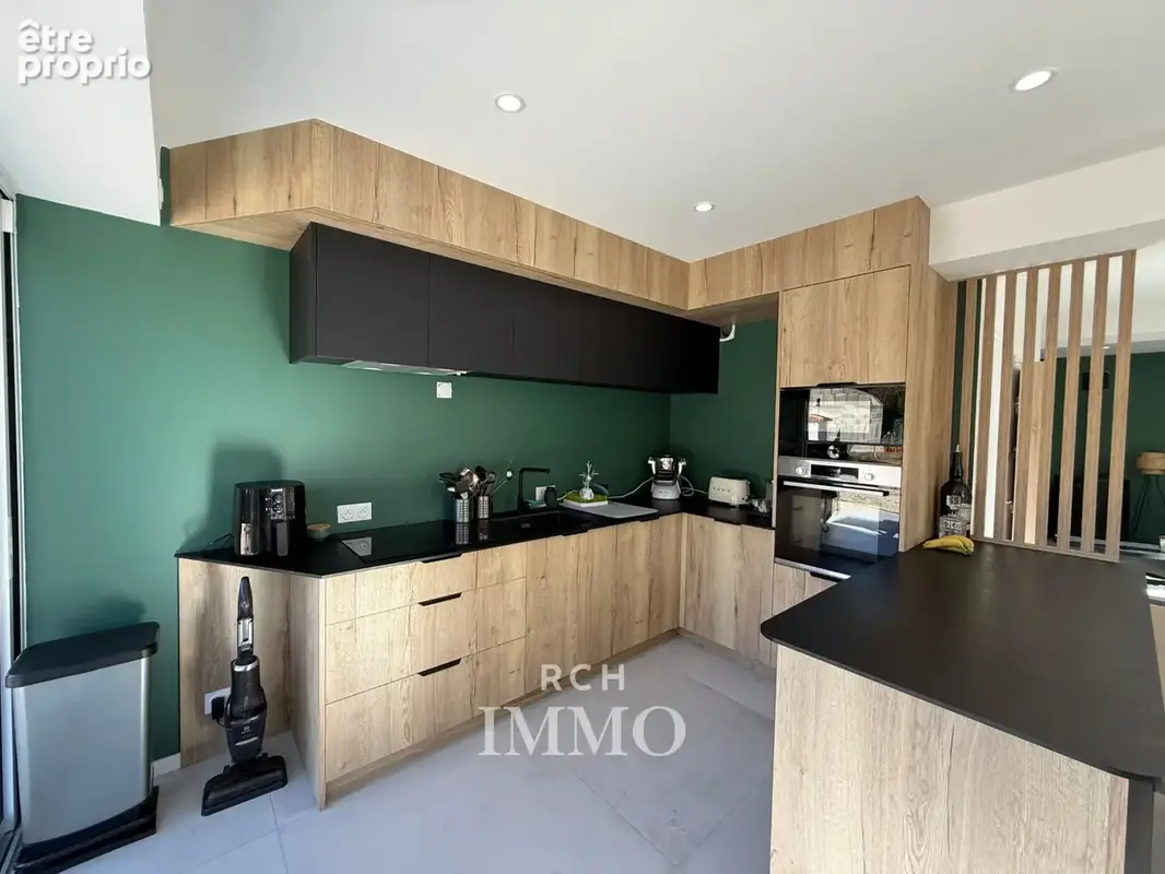 Maison 5 pièces 130 m² à vendre à Eyzin-Pinet (38780) - photo 4