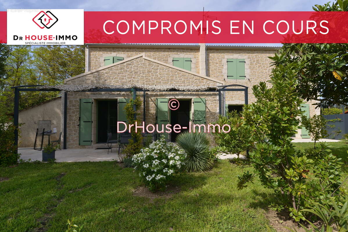 Maison à SAINT-VICTOR-LA-COSTE