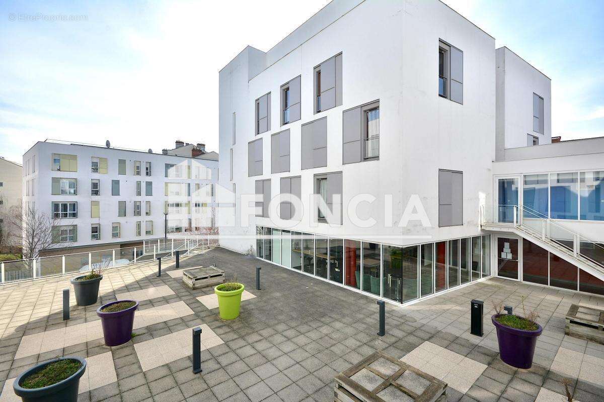 Appartement à LYON-9E