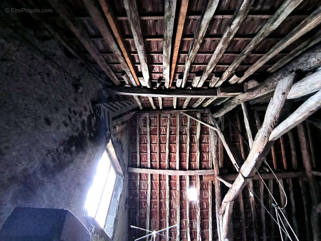 Maison à COSNE-COURS-SUR-LOIRE