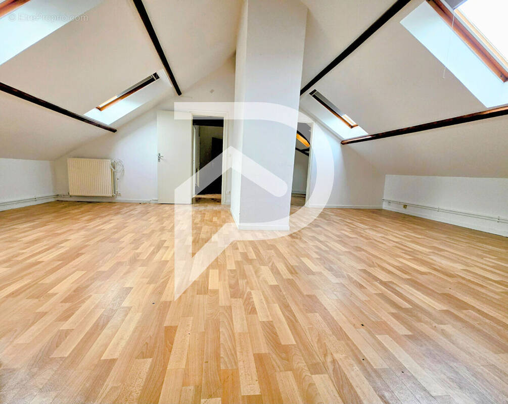 Appartement à CREIL