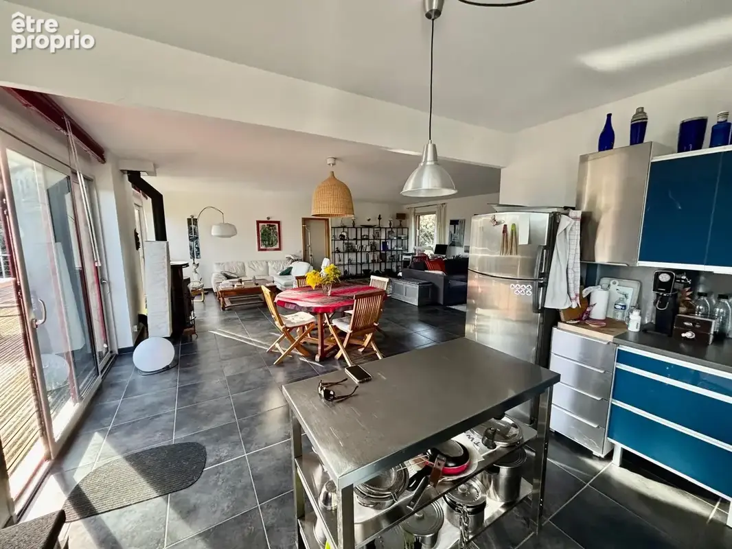 GRIGNAN - Villa contemporaine avec piscine et VUE sur 4000m2 - photo 14