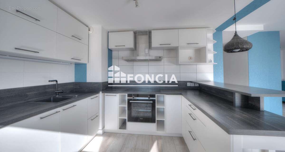 Appartement à PREVESSIN-MOENS