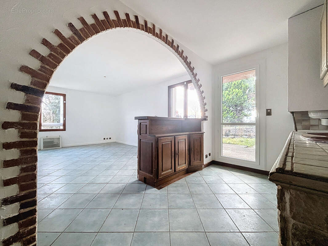 Appartement à CULOZ