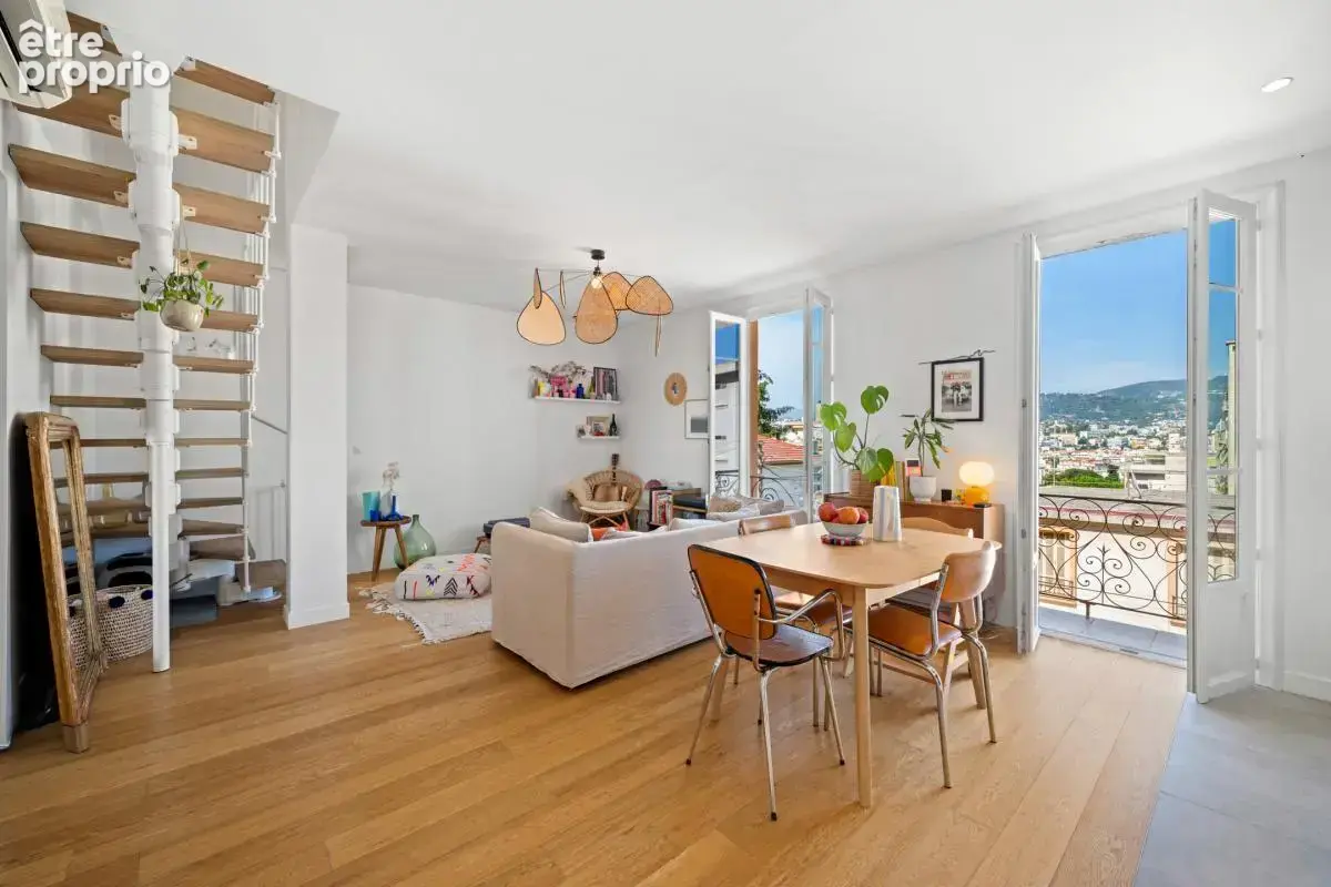 Nice Le Piol/Libération : Duplex de charme au dernier étage - photo 3