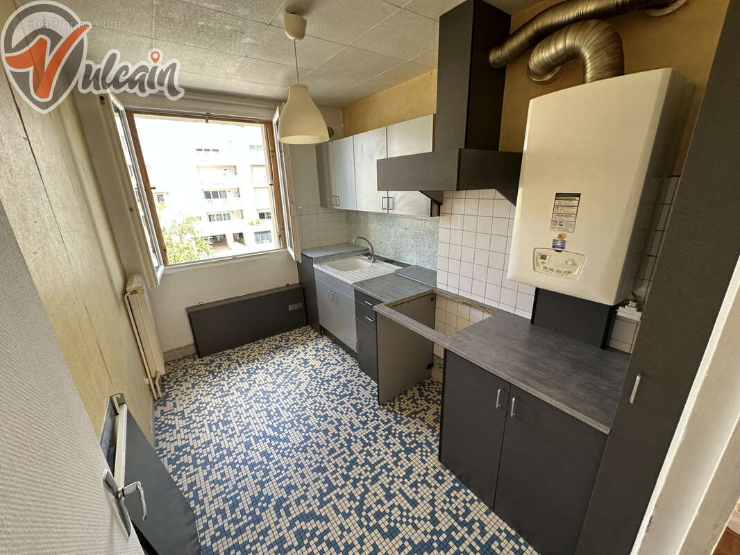 Appartement balcon et garage - photo 8