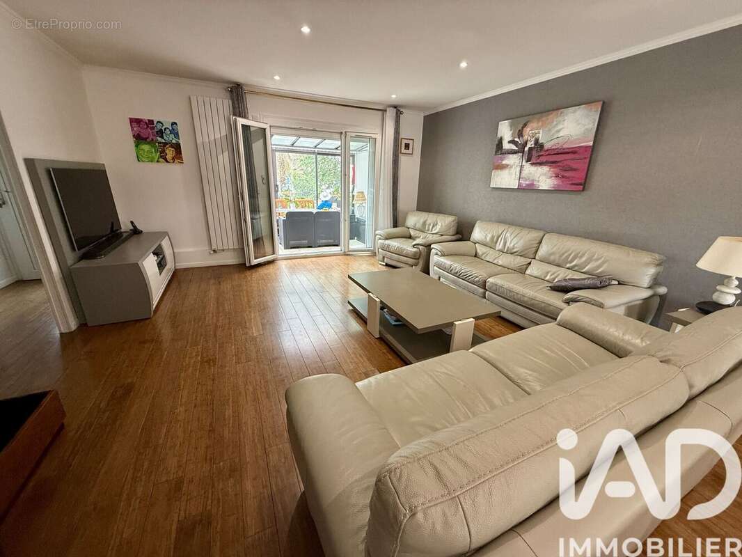 Photo 5 - Maison à NEUILLY-SUR-MARNE