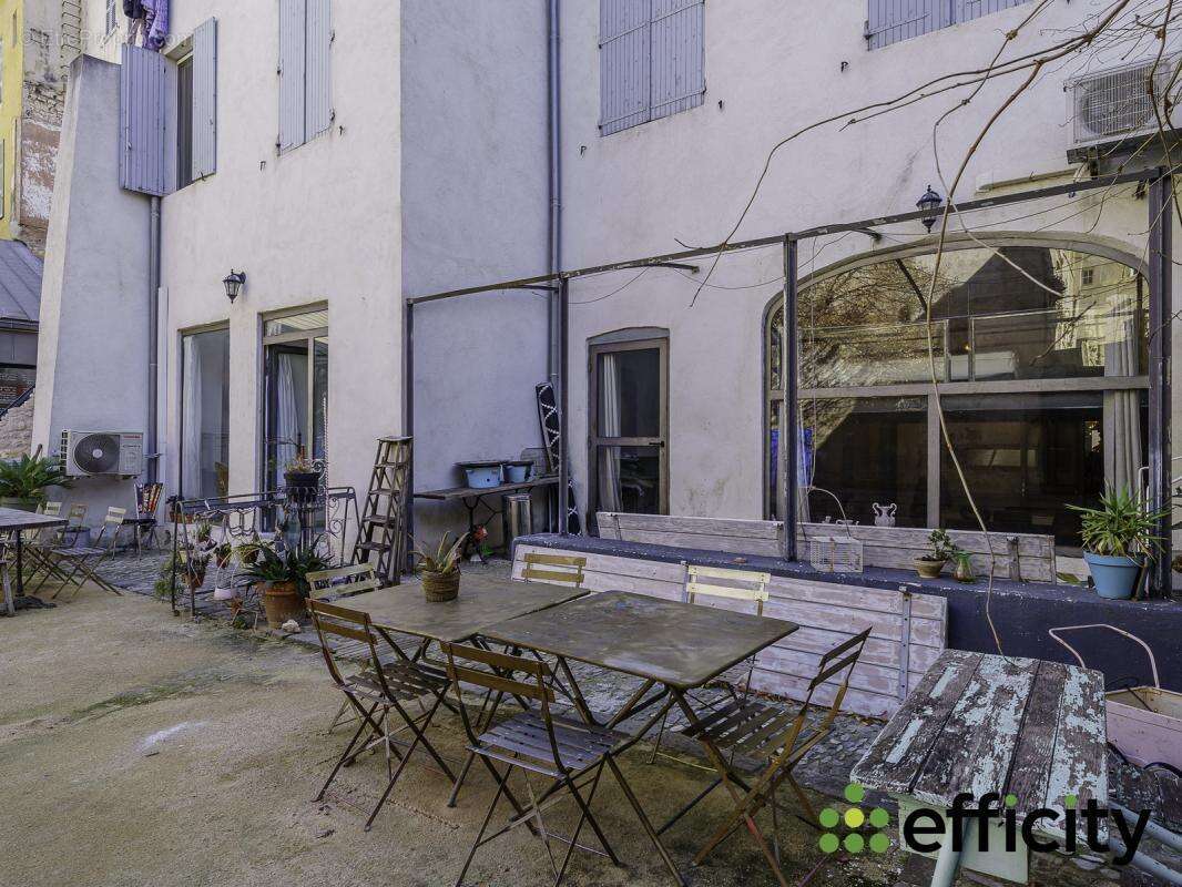 Commerce à MARSEILLE-1E