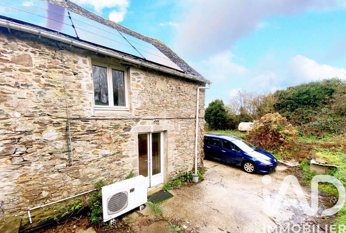 Photo 3 - Maison à URVILLE-NACQUEVILLE