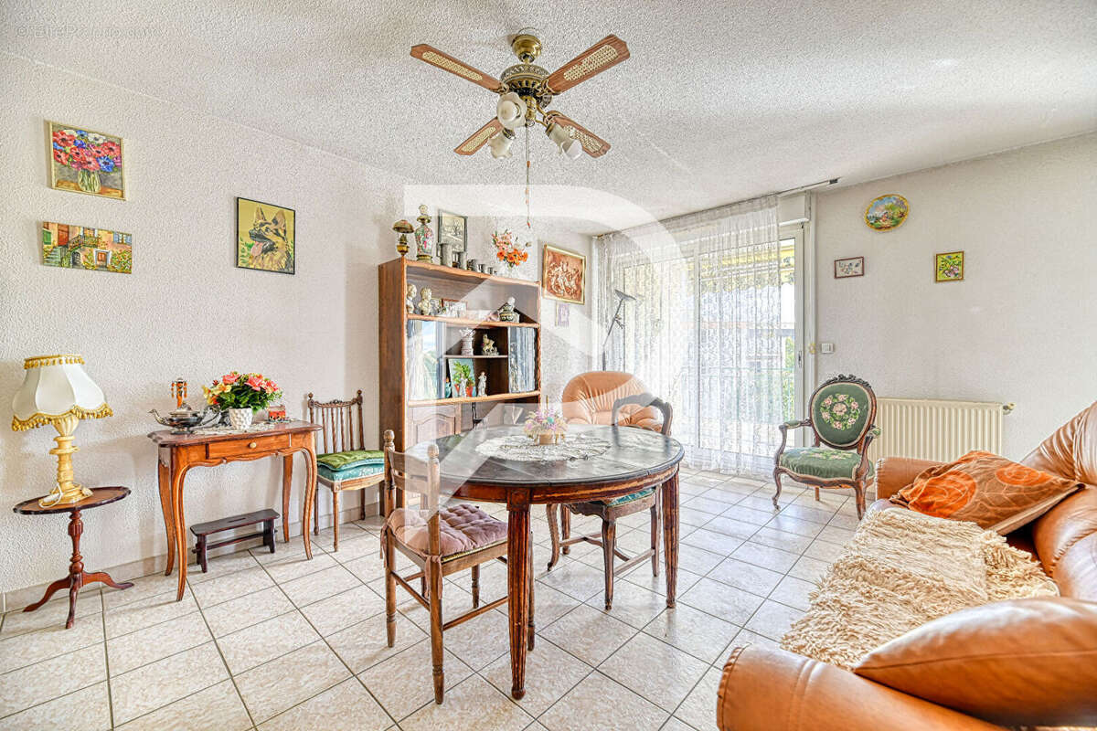 Appartement à NIMES