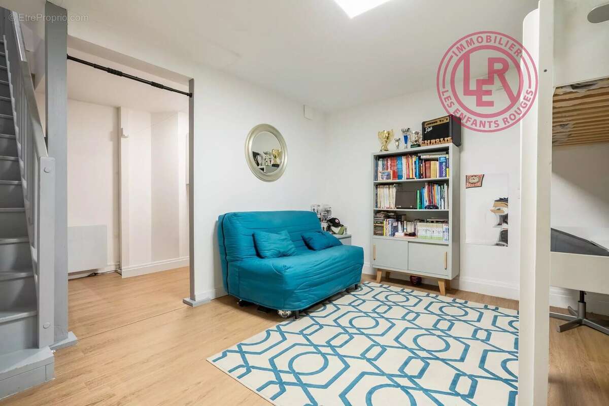 Appartement à PARIS-10E