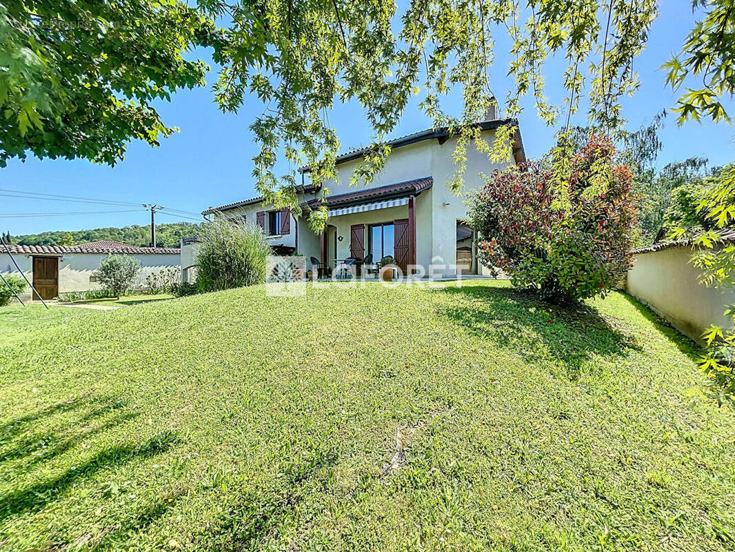 Maison à FLEURIEU-SUR-SAONE