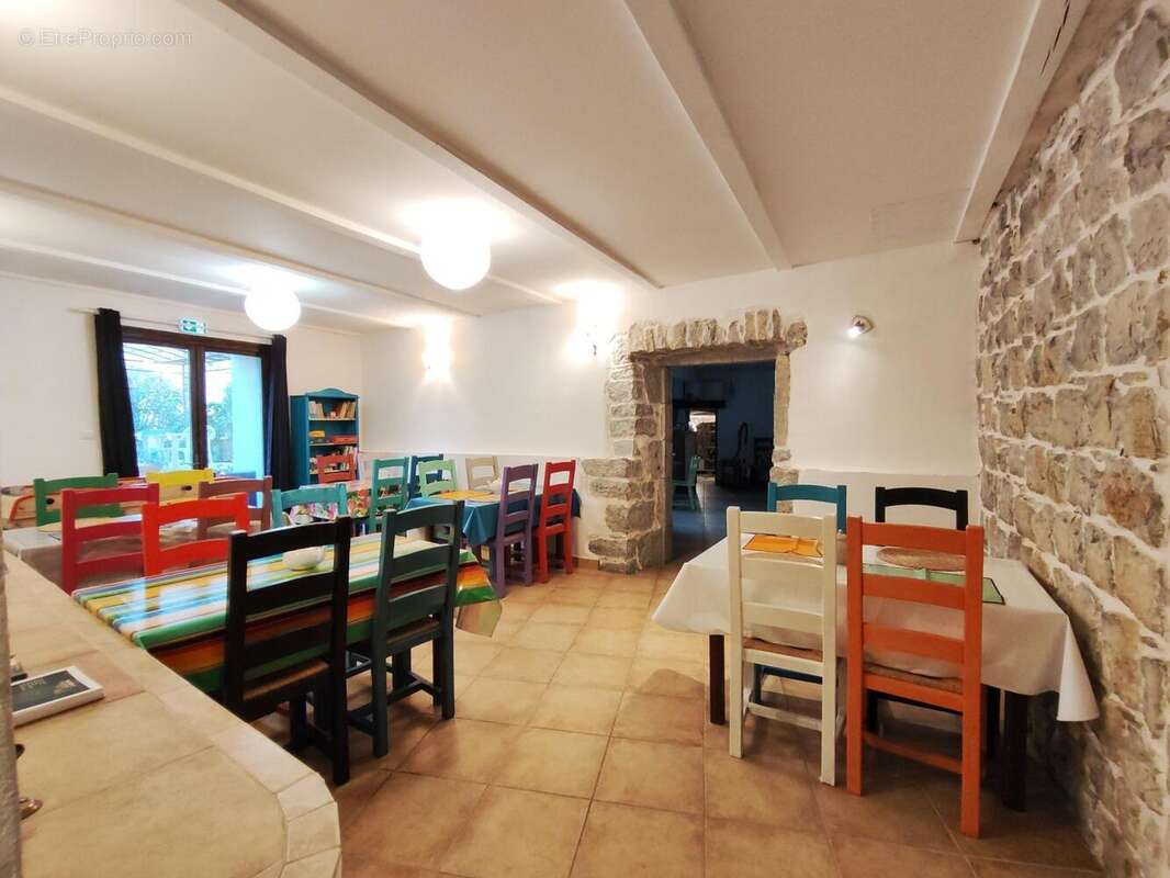 Photo 6 - Commerce à CHANDOLAS