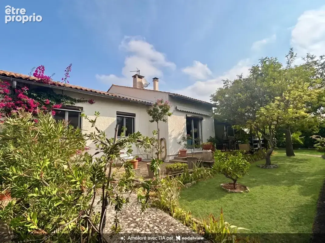 Villa rénovée avec jardin à pied du centre d'Uzès - photo 4