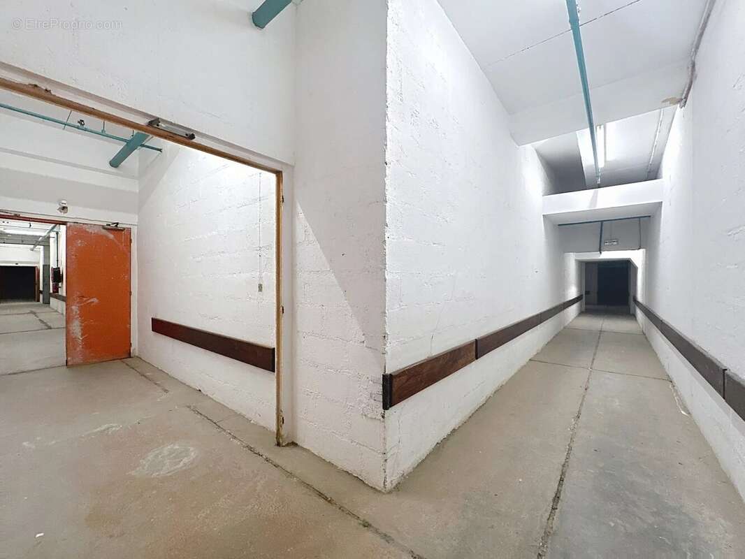 Commerce à PARIS-10E