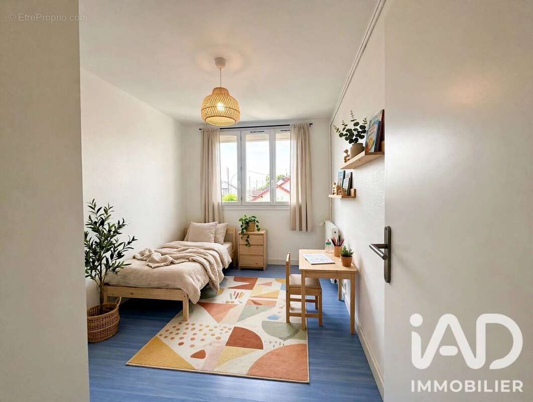 Photo 6